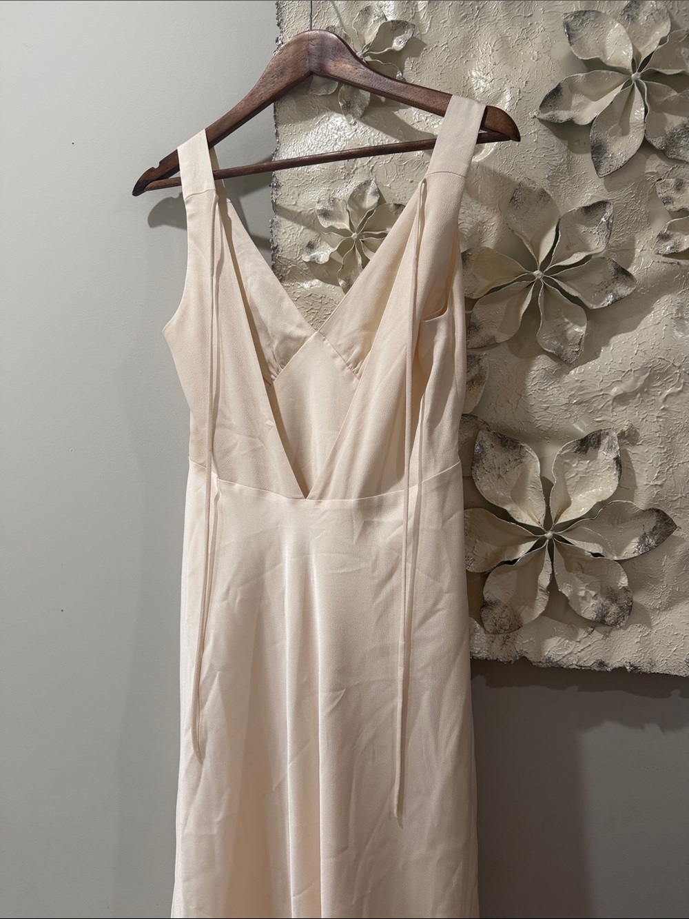 Park& Fifth Gracey Maxi Dress Ivory Halter Open Back Size Small NWT - Picture 11 of 15